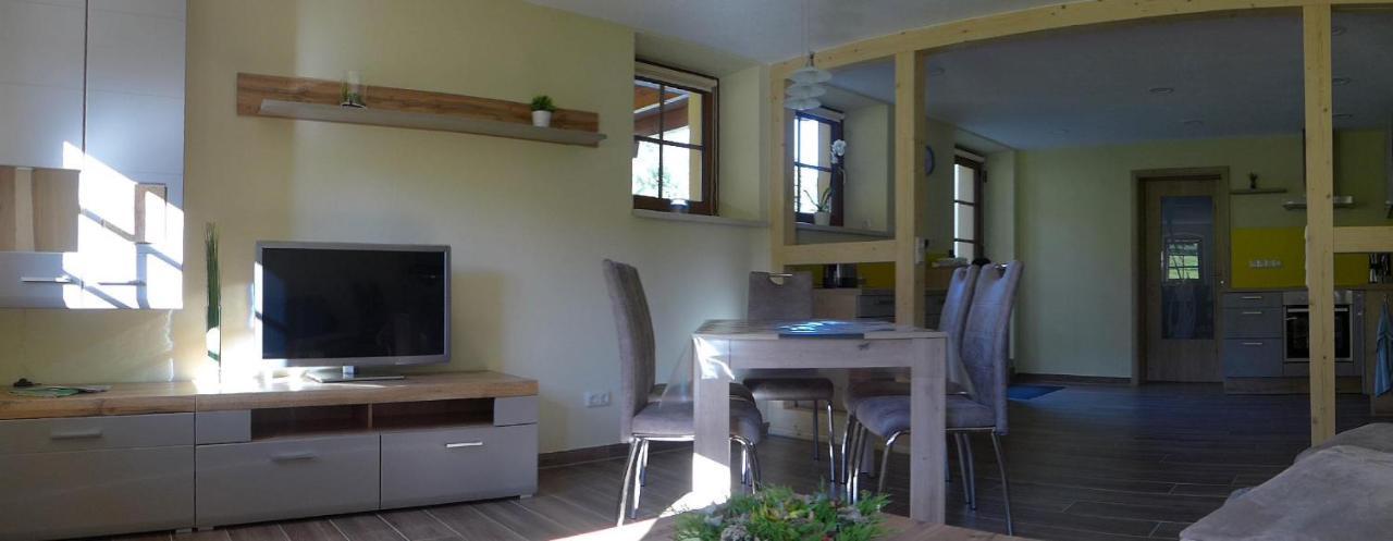Ferienwohnung Aus-Zeit Auf Dem Lande Bad Gottleuba Dış mekan fotoğraf